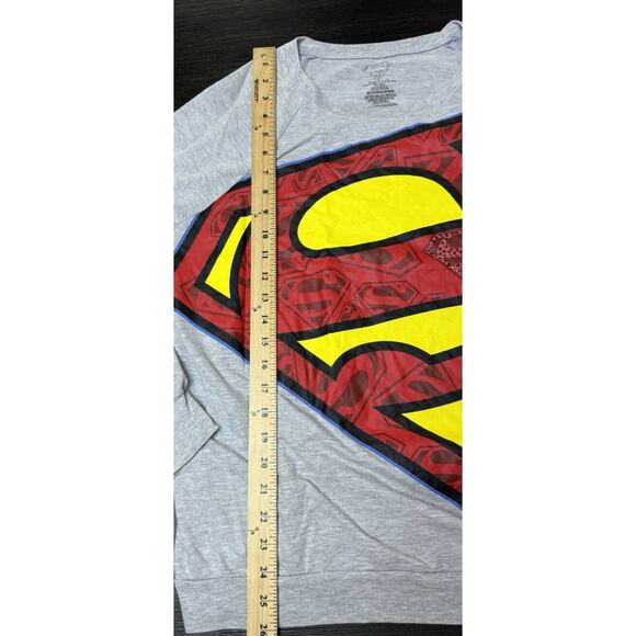 Superman Woman’s Large Logo Print Long Sleeve T-Shirt Size XL - Picture 3 of 4
